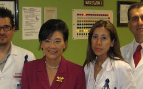 Rep. Chu with Health care professionals
